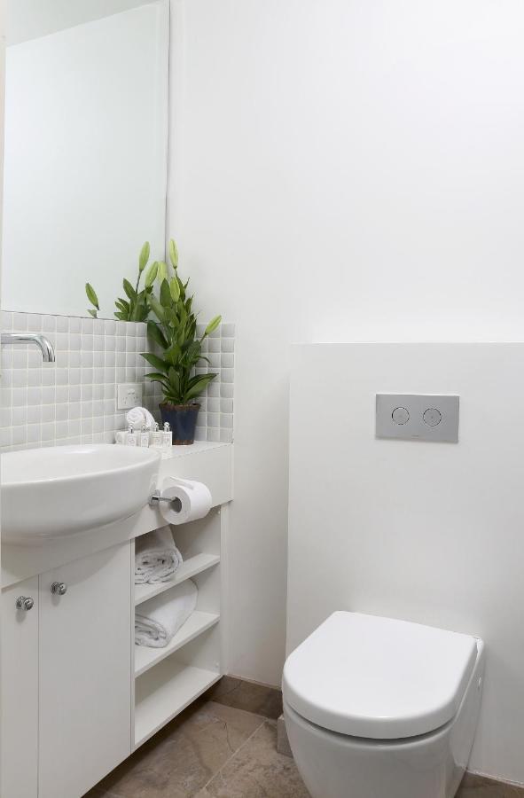 Studio 4 - Saint George Accommodation Melbourne Bagian luar foto